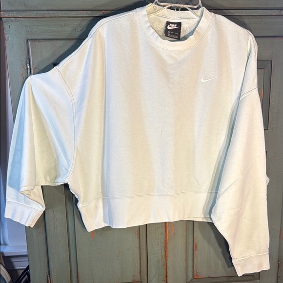 Nike Mint Green Boxy Oversized Sweatshirt - Picture 1 of 10
